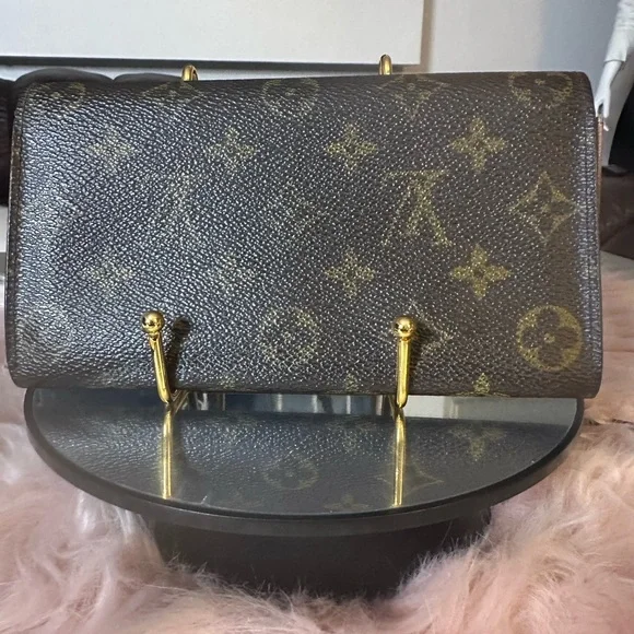 Louis Vuitton Monogram Sarah Long Wallet CA1925 - Picture 4 of 15